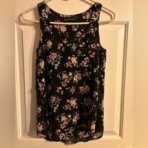 My Michelle floral top